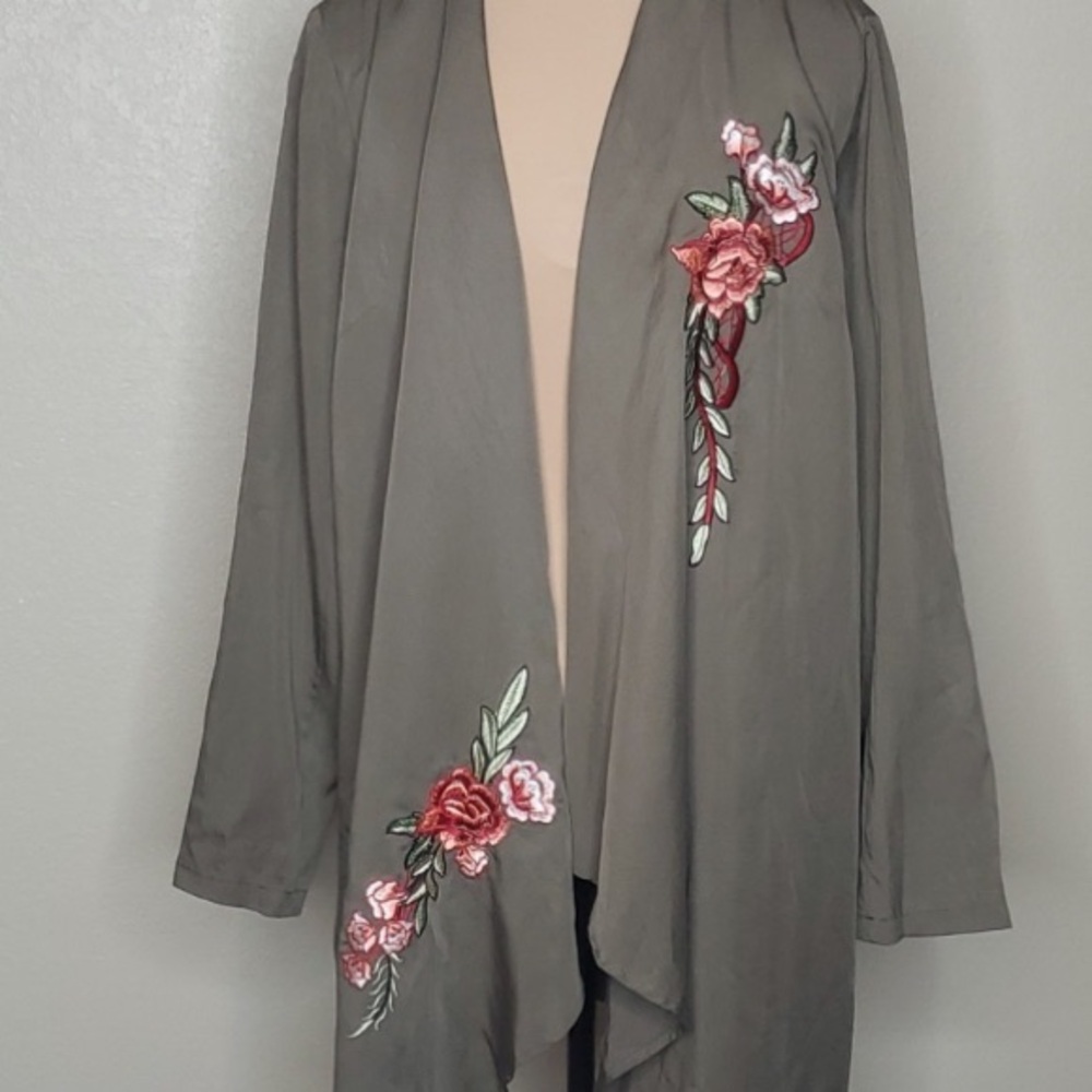 Monoreno Large Army green Waterfall Front Embroidered Roses Duster Cardigan
